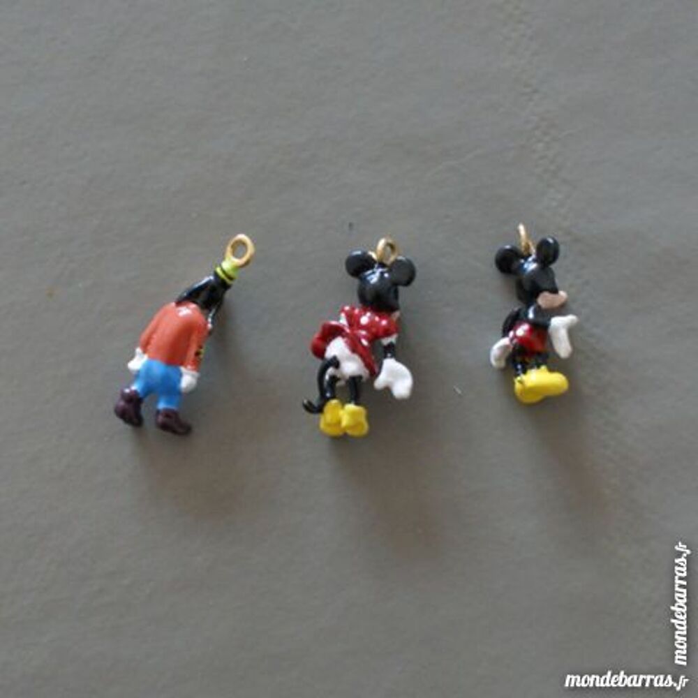 Pendentifs Disney Bijoux et montres