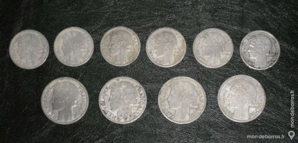 Lot de 18 pi&egrave;ces de type Morlon et Epi 