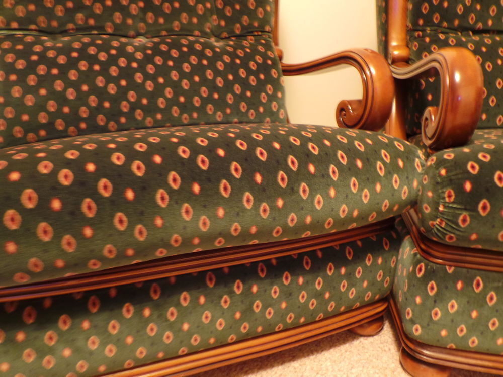 Canap&eacute; velours 2 places + 1 fauteuil Meubles