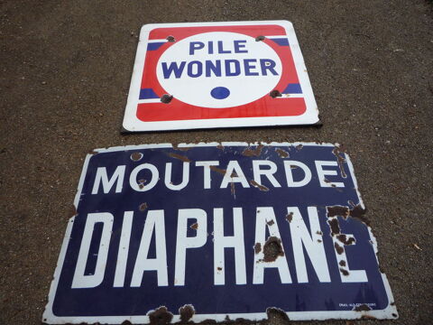 Plaque émaillée Pile Wonder/Moutarde Diaphane 160 Castres (81)