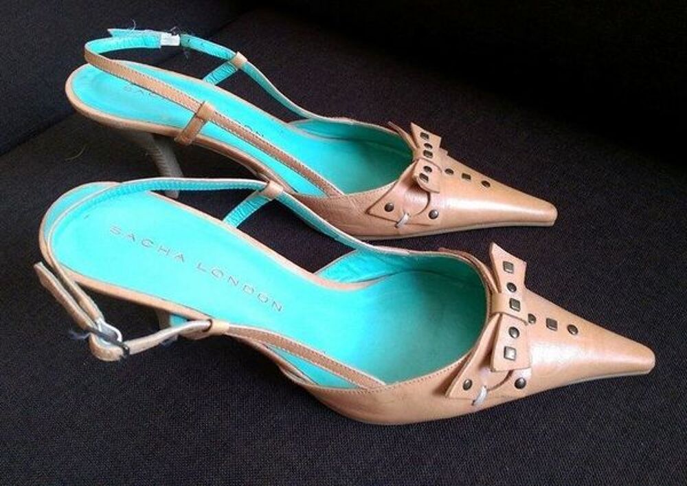 CHAUSSURES NEUVE cuir SACHA LONDON T38
Chaussures