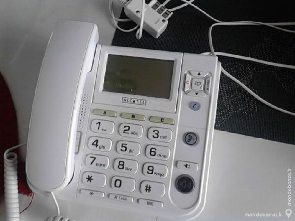 T&eacute;l&eacute;phone alcatel grosse touche Téléphones et tablettes