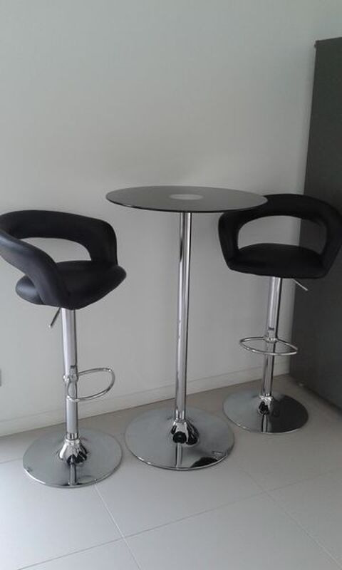 MANGE DEBOUT 130 Dardilly (69)