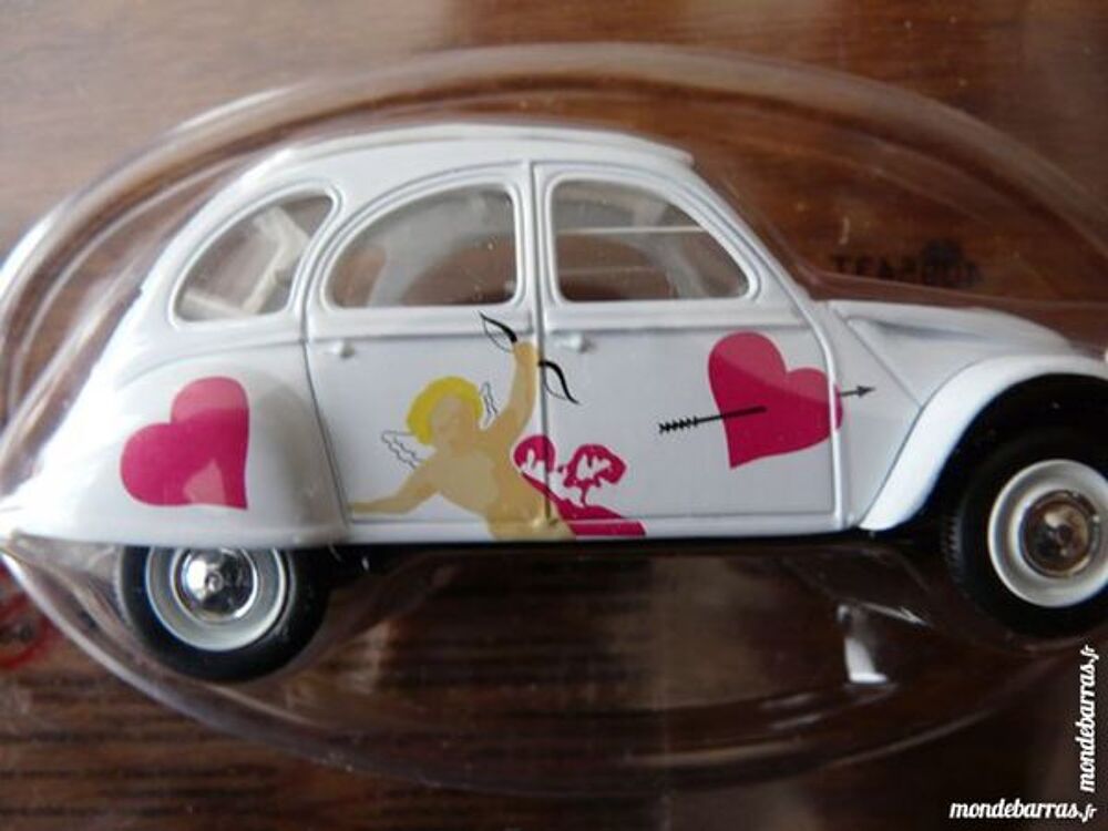 3 MODELES DE 2 CV NOREV Jeux / jouets