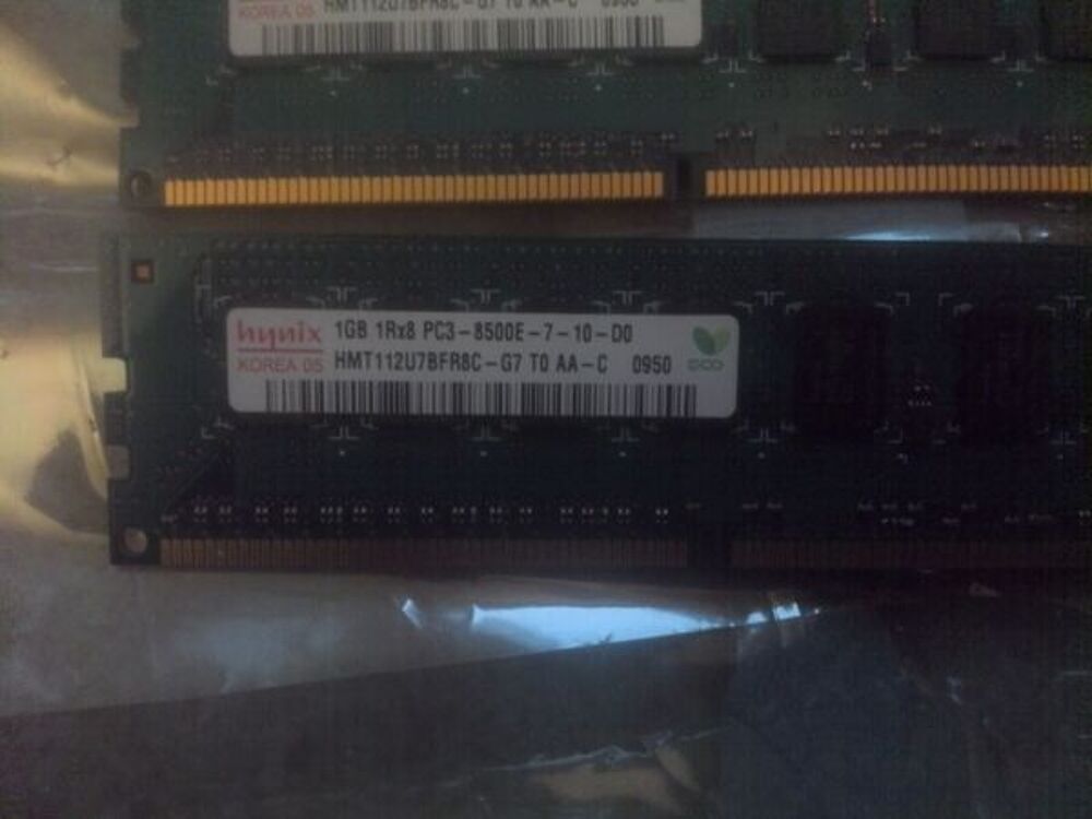 RAM
HYNIX 1GB 1RX8 PC3 8500E-7-10-D0 Matériel informatique