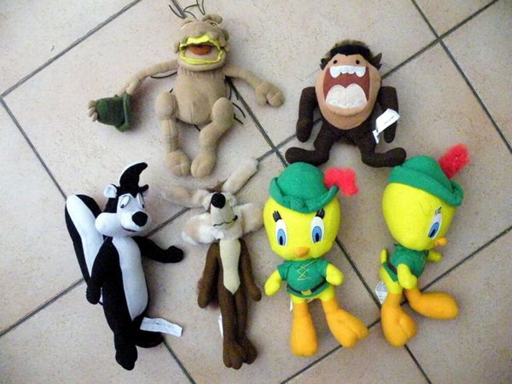 peluche warner bross et disney Jeux / jouets
