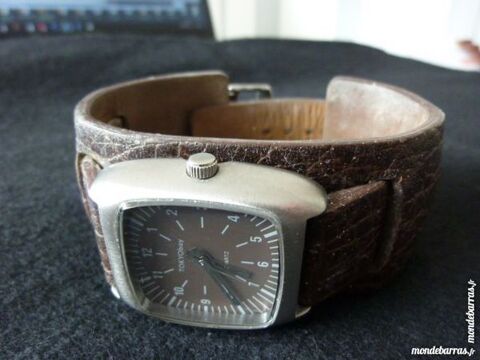 TOKYO bay montre analogique DIV0503 60 Metz (57)