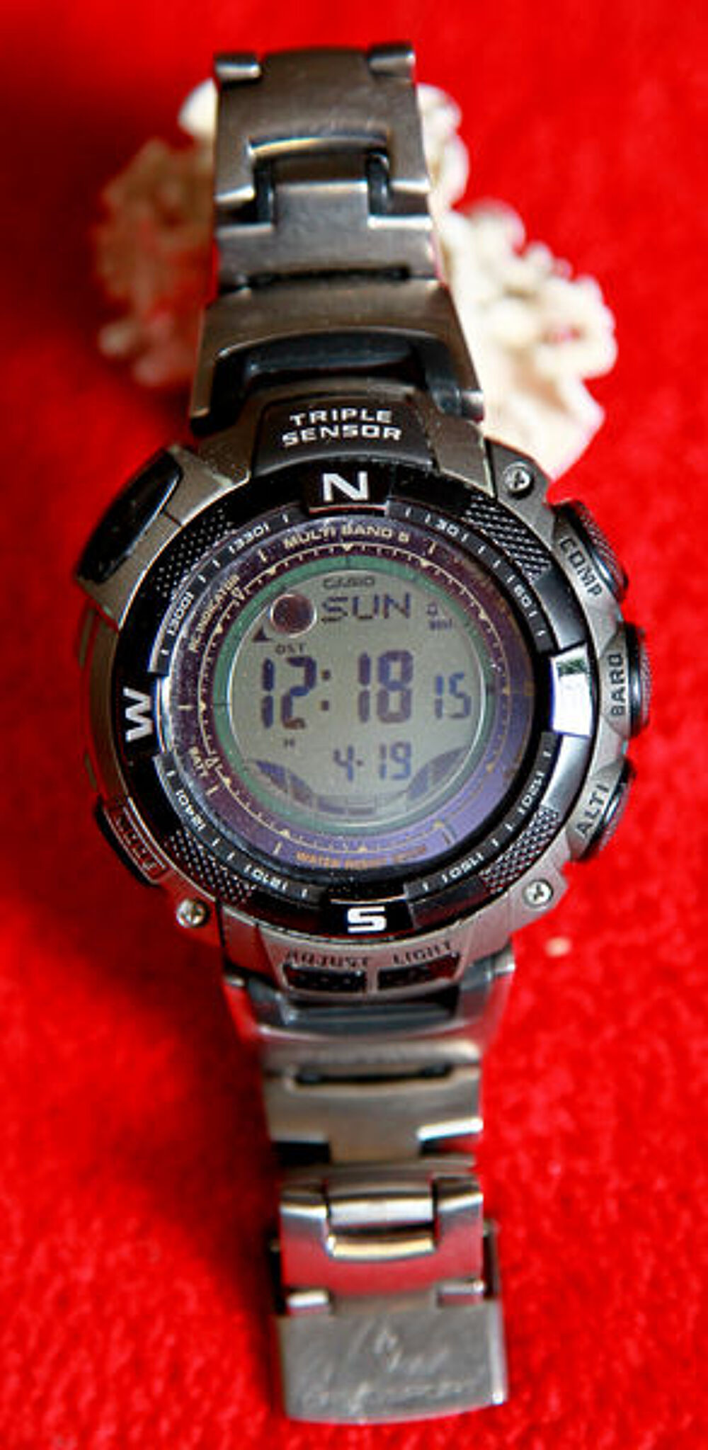 Montre CASIO PROTREK 1500 Titane Bijoux et montres