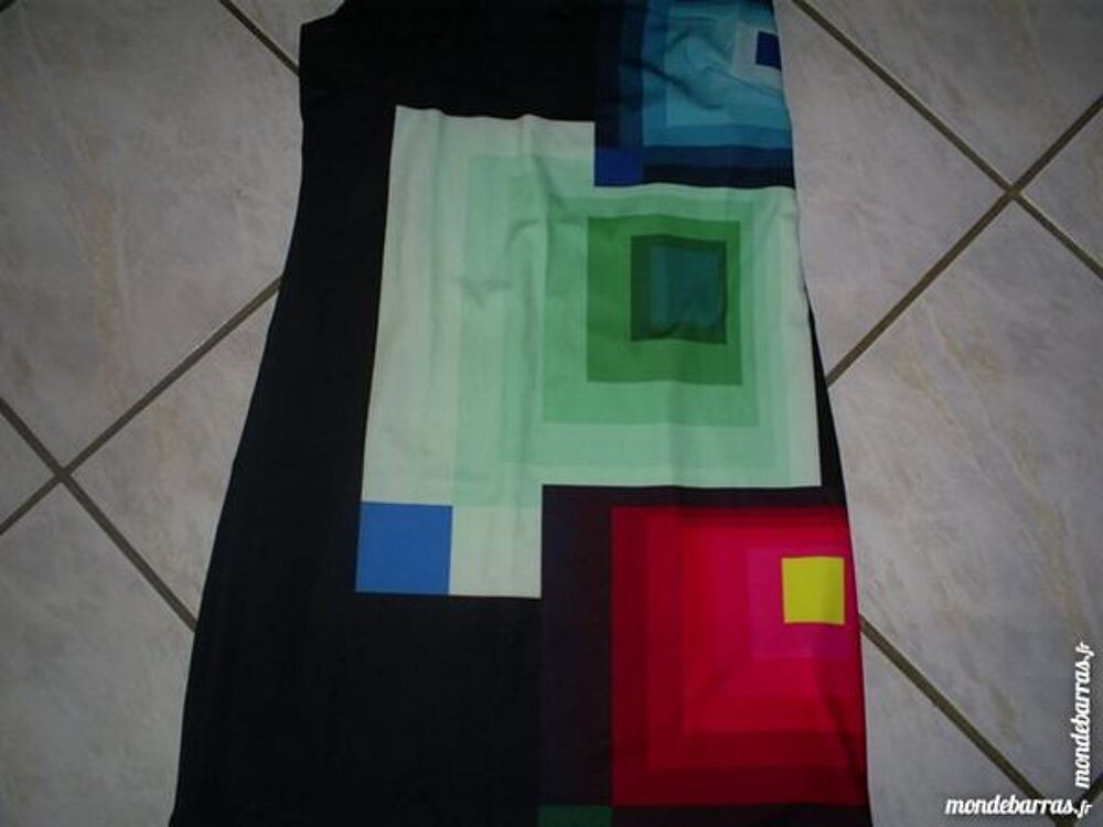 Robe DESIGUAL Taille M Vêtements