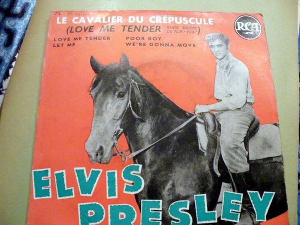 ELVIS PRESLEY - Love Me Tender - Poor Boy - Let Me - 
CD et vinyles