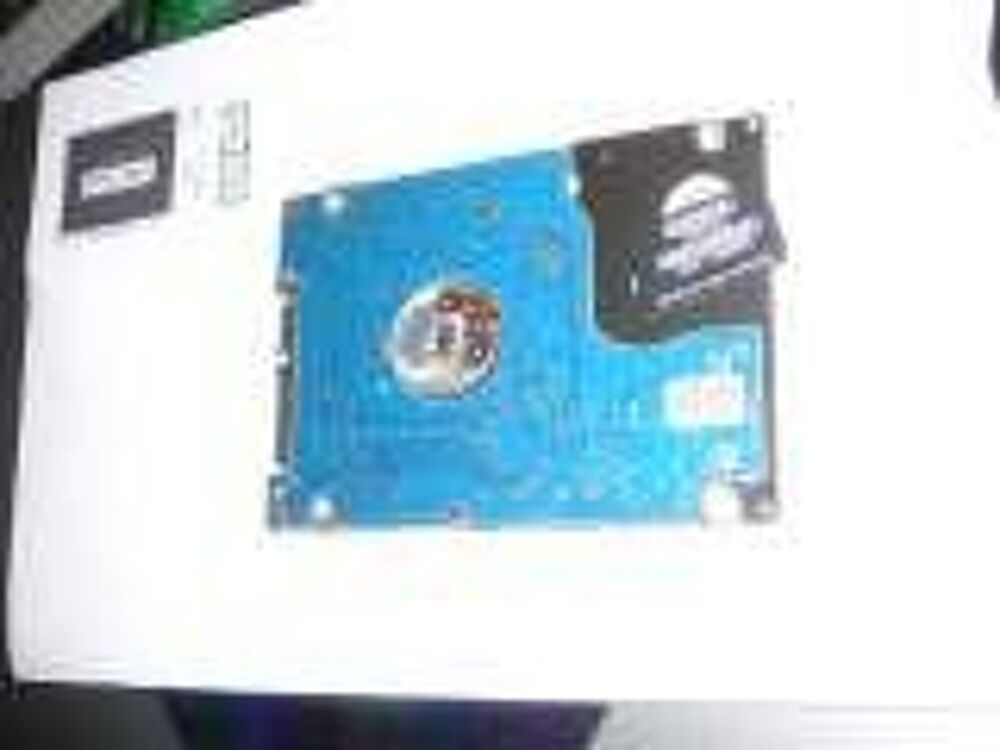 disque dur Sata Hitachi 320Gb &agrave; r&eacute;parer Matriel informatique
