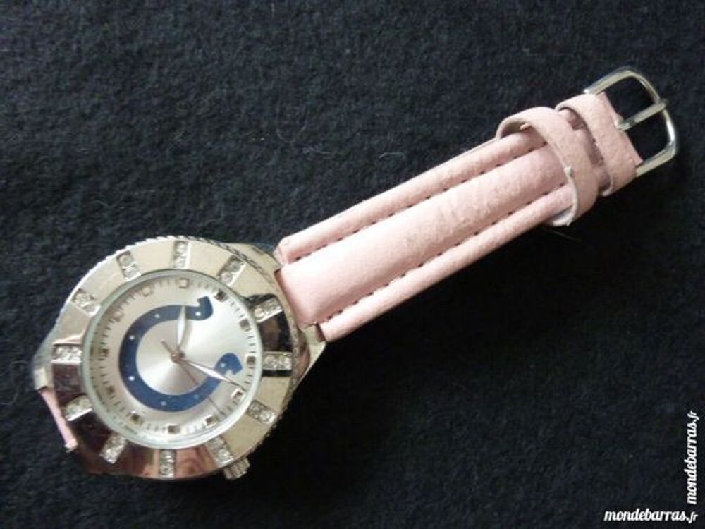 INDIANAPOLIS COLTS PC21J montre analogique DIV0505 Bijoux et montres
