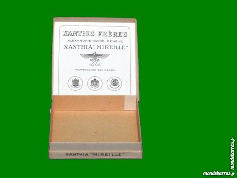 XANTHIA - paquet cigarette vide Livres et BD