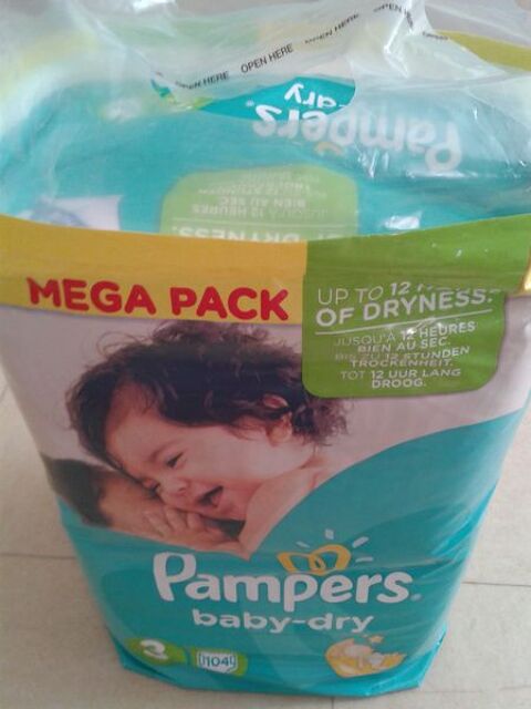 mega pack couches pampers baby dry ou easy up 25 Bagneux (92)