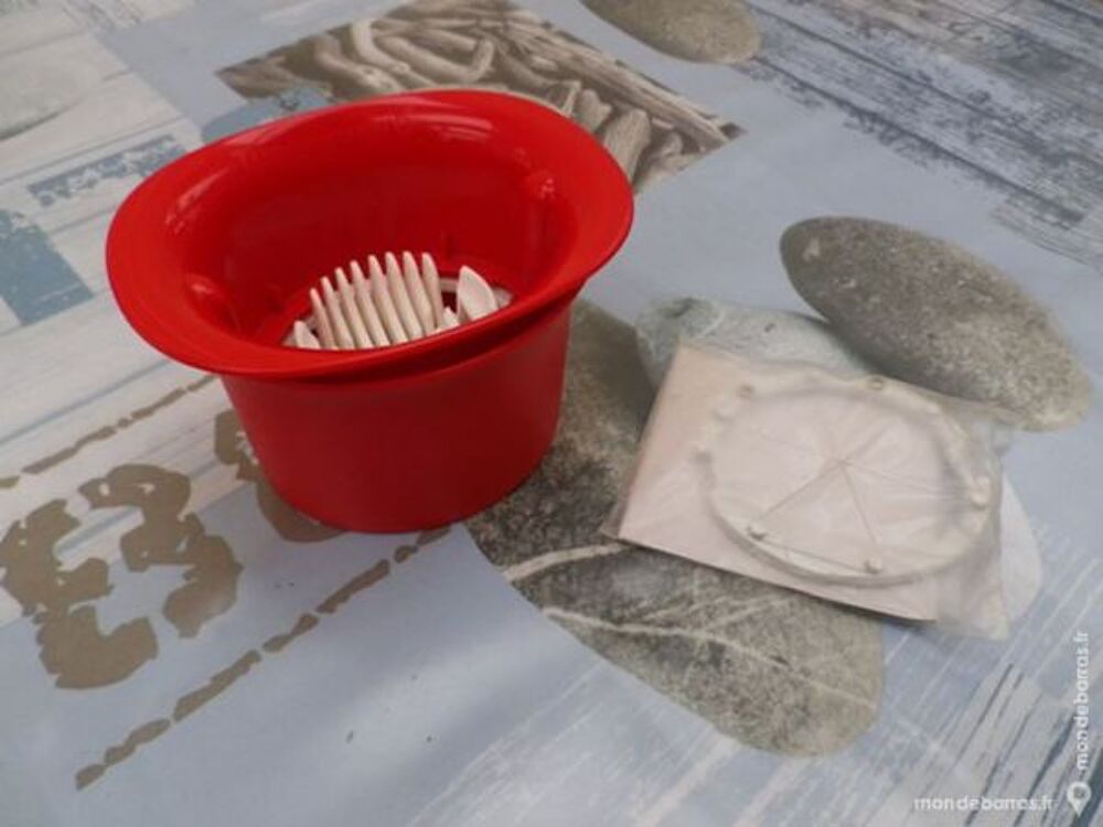 Coup'vite et insert quartier tupperware neuf Electroménager