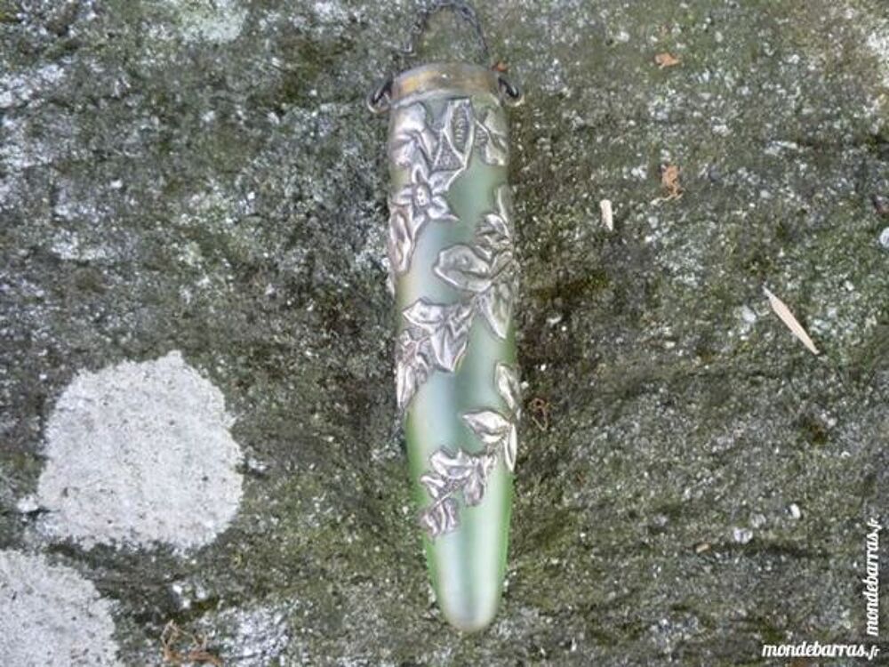 Vase art d&eacute;co,patte de verre,rehauss&eacute; d'&eacute;tain Décoration