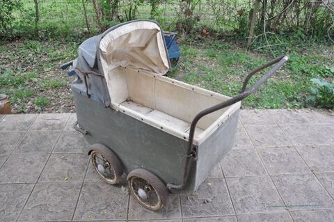 Poussette Vintage ann�e 40 85 Biarritz (64)