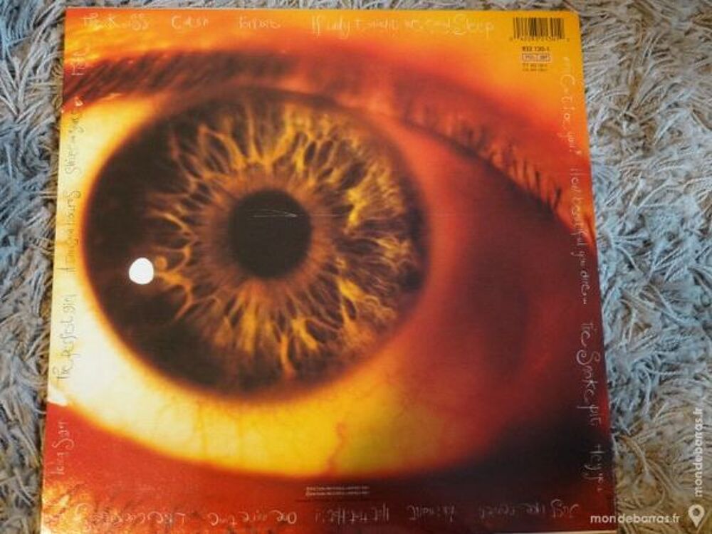 33T VINYL THE CURE ?– Kiss Me Kiss Me Kiss Me CD et vinyles