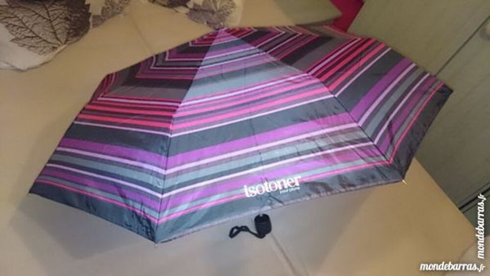 Parapluie ISOTONER neuf Bijoux et montres
