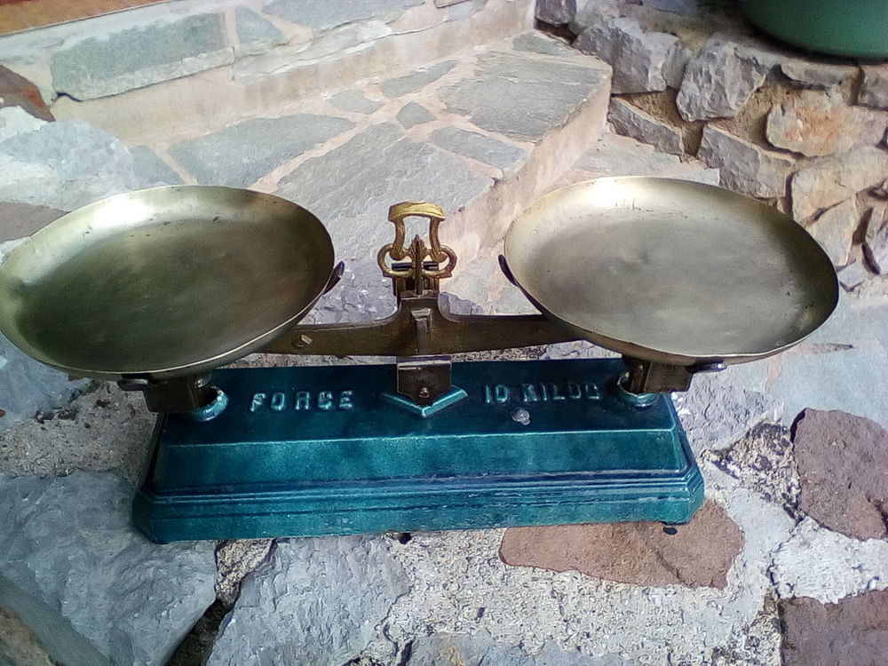 belle petite balance Cuisine