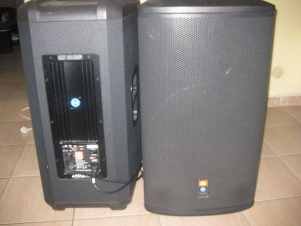 Paire d'enceintes bi-amplifi&eacute;es Crown JBL PRX 515 2x500w Audio et hifi