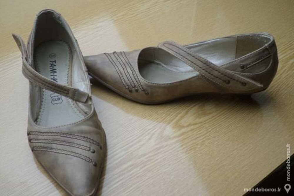 Chaussure ferm&eacute;e beige - Pointure 38 Chaussures