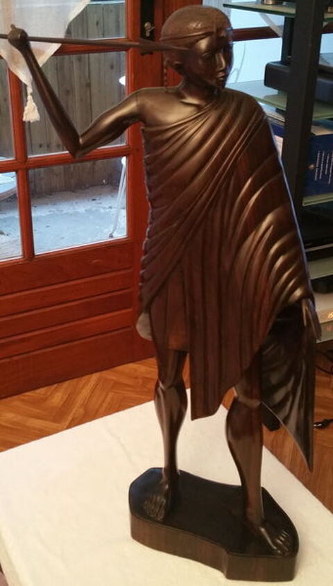Grande statue 1° roi malgache en bois de rose 250 Sanguinet (40)