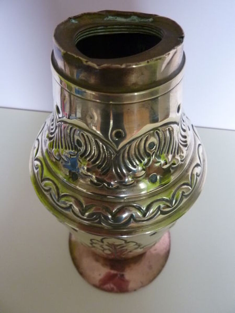 Pieds de lampe en cuivre . Décoration