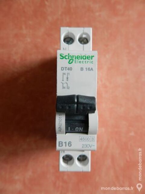 Rf A9N21011 DISJONCTEUR SCHNEIDER DT40 16A 1P+N B 23 Tergnier (02)