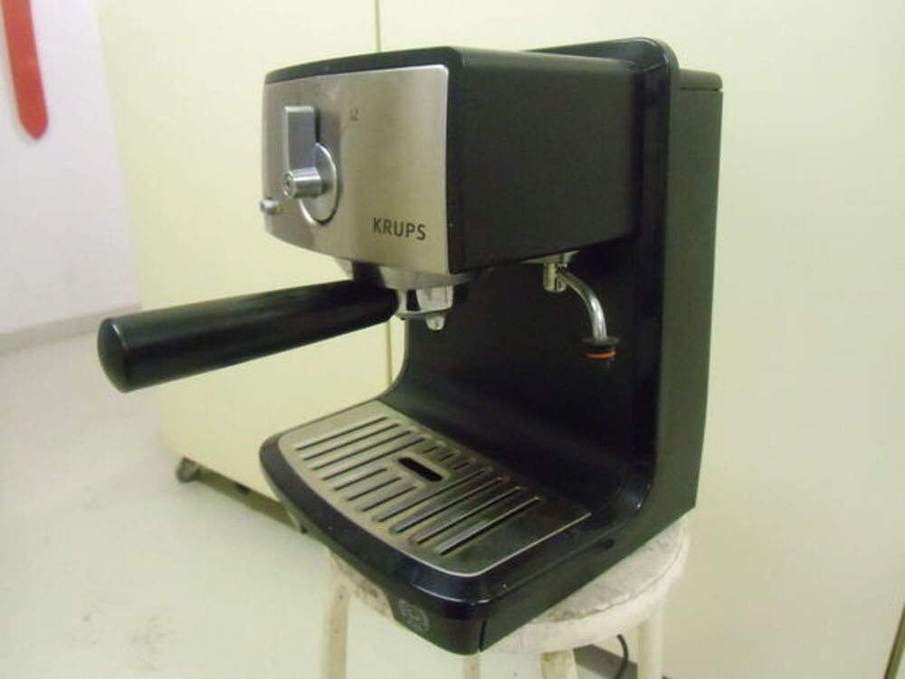 PERCOLATEUR KRUPS EXPRESSO Electroménager