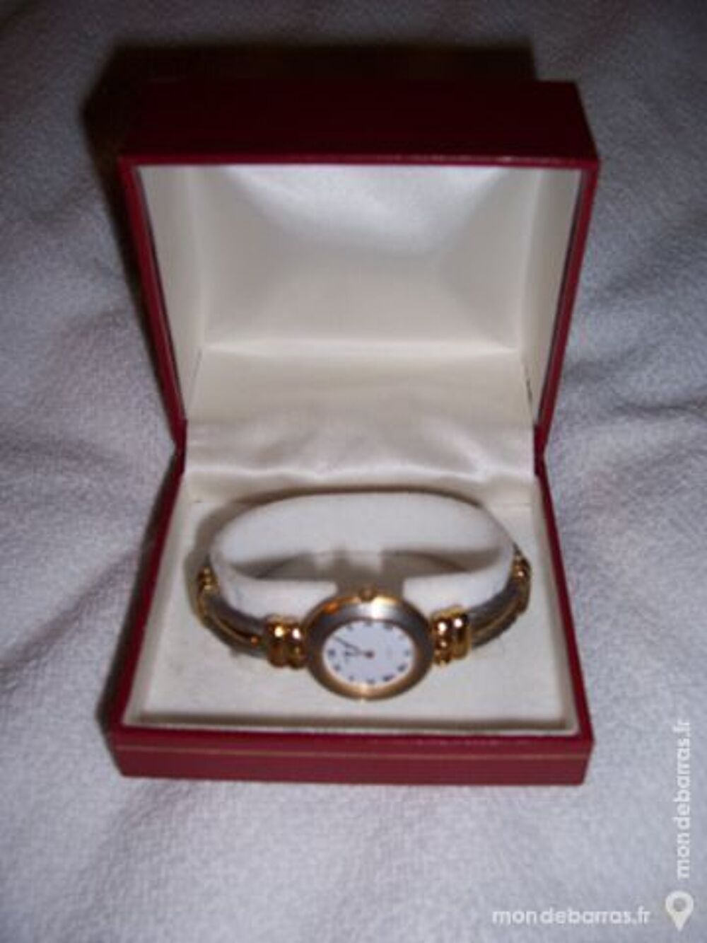 2 MONTRES HOMME ET UNE FEMME Bijoux et montres