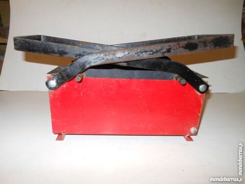 machine a faire les briquettes pa29 8 Grzieu-la-Varenne (69)