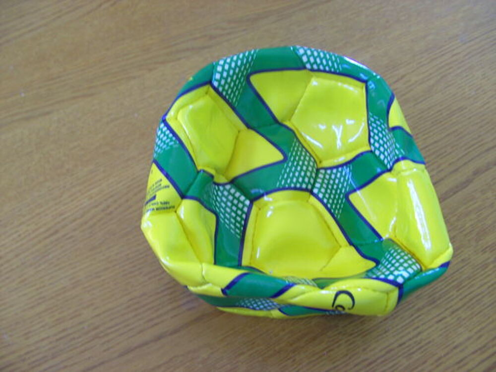 Ballon de football - Taille: 5 (Neuf) Sports