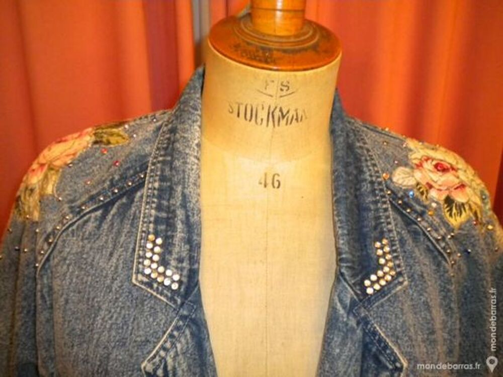 VESTE JEAN'S AVEC MOTIFS BRODES ET PIERRES MULTICO Vêtements