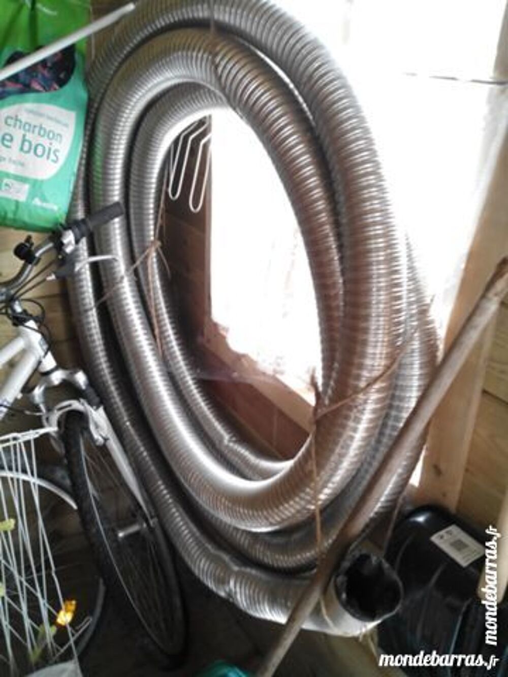 &Eacute;vacuation chemin&eacute;e &agrave; granul&eacute;s Bricolage