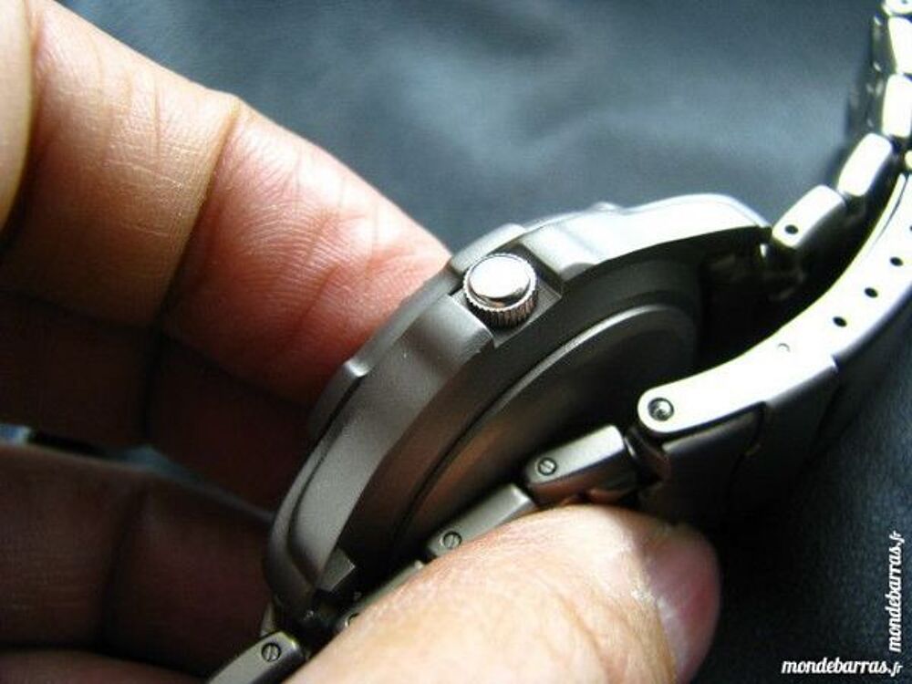 BIG TIME TITANIUM MILANO 1997 montre DIV0141 Bijoux et montres