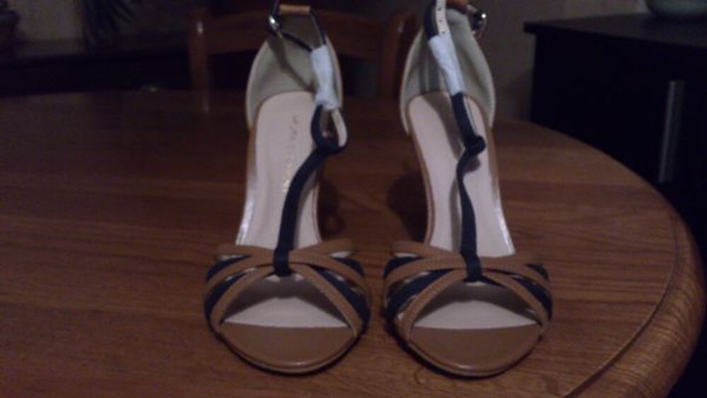 Escarpins Laura Cl&eacute;ment Taille 36 Chaussures