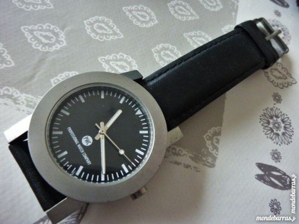 PWC MIYOTA montre analogique homme DIV0455 Bijoux et montres