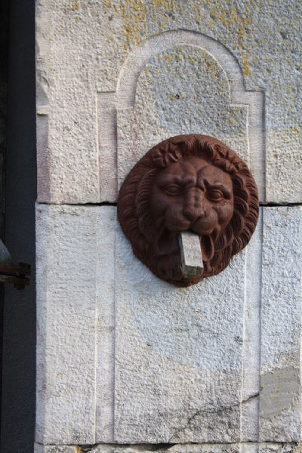 Moine de fontaine en pierre Décoration