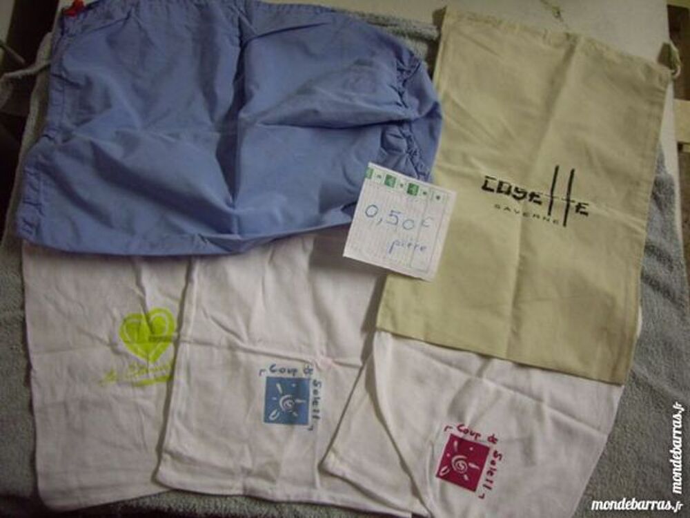 Petits Sacs en tissu Pour Lingerie - Neufs Maroquinerie