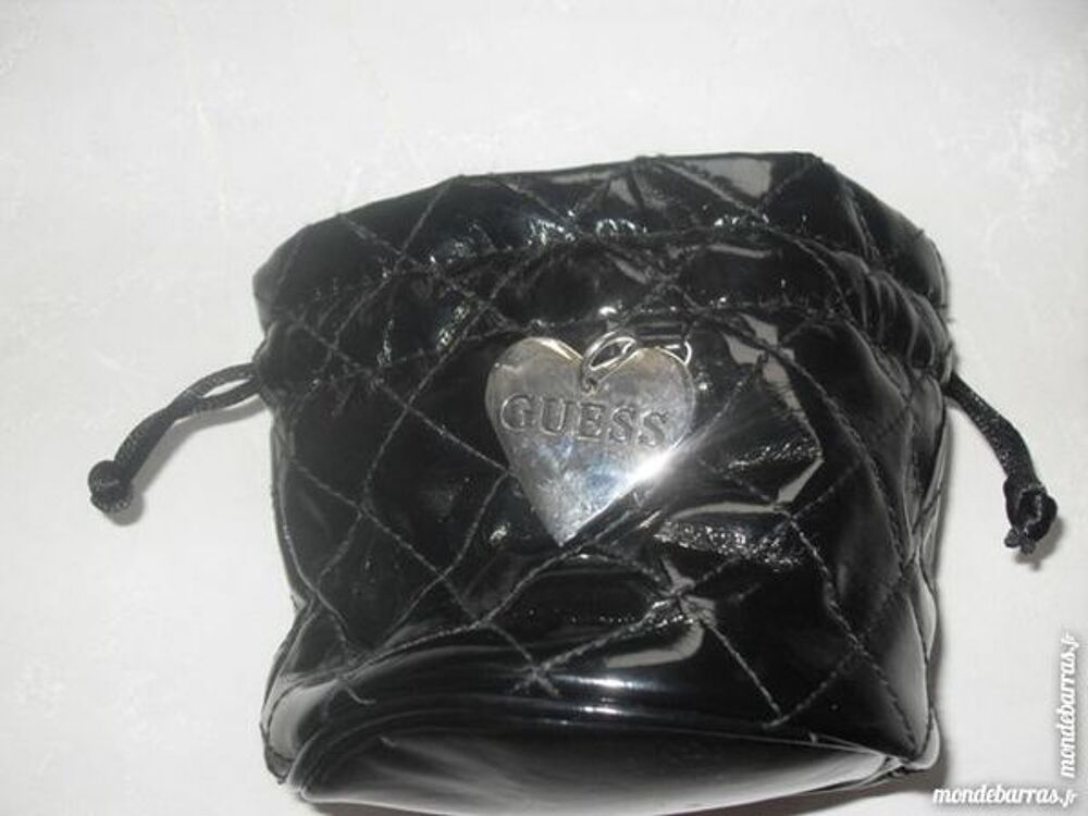 pochette Bijoux et montres