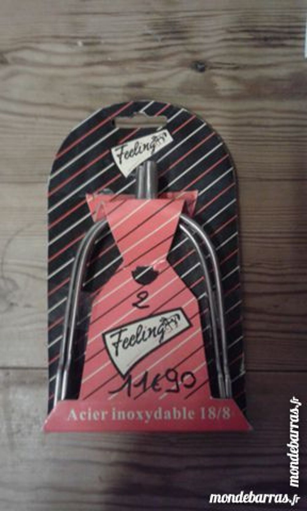 Lots de paires &eacute;perons Feeling neufs Sports