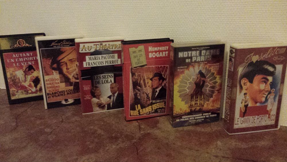 vid&eacute;o cassettes vhs Photos/Video/TV