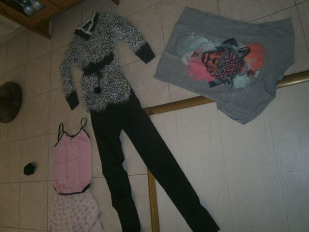 lot v&ecirc;tements fille 12 ans Vtements enfants