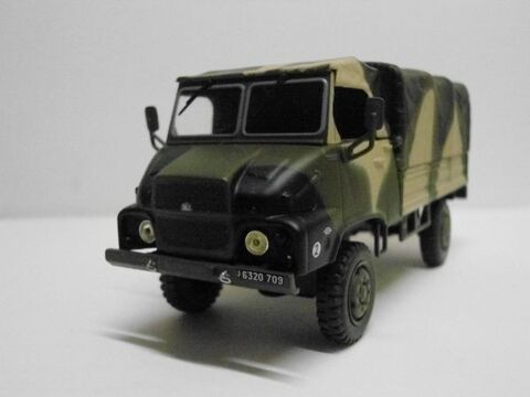 Camion militaire Simca Unic SUMB 4 X 4 b�ch� 18 Follainville-Dennemont (78)