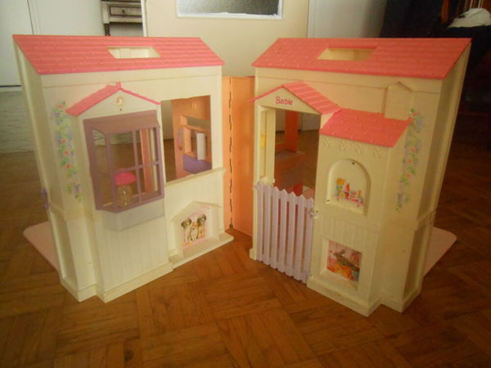 Maison de poup&eacute;e Barbie Jeux / jouets