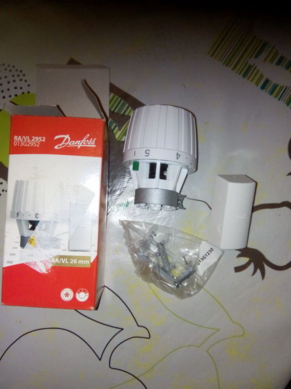  3 -t&ecirc;te thermostatique RA / VL 2952 DANFOSS Bricolage