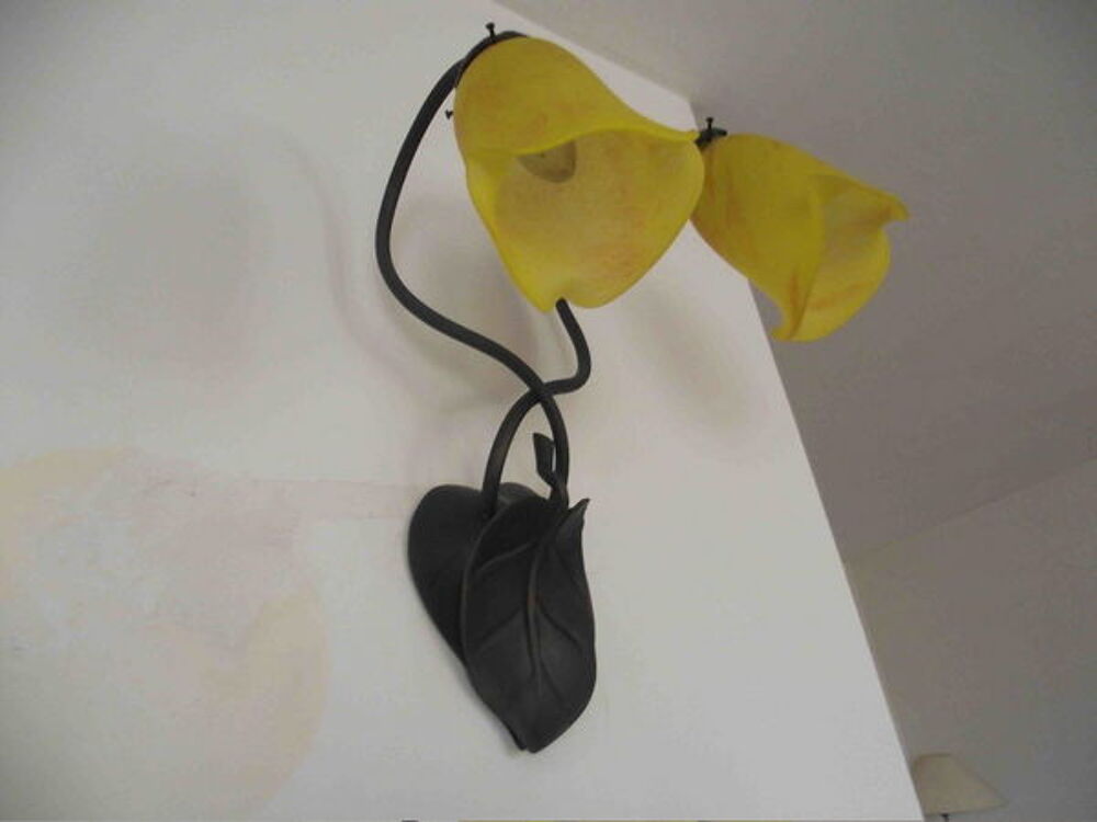 2 appliques en p&acirc;te souffl&eacute;e &agrave; la bouche Décoration