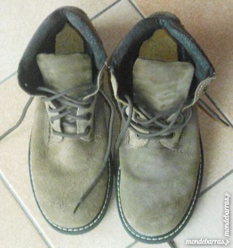 chaussures enfant 30 Thyez (74)