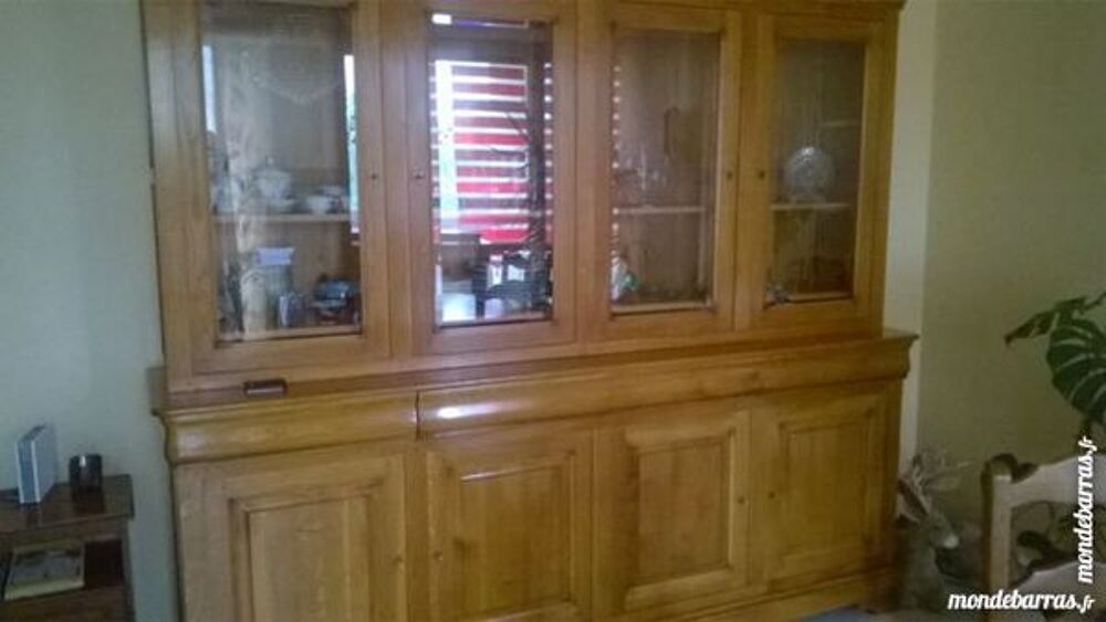 1 vitrine Meubles